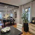 D'exception De 250 M2 En Coeur De De De Bearn, Au Confort Premium Appartamento *